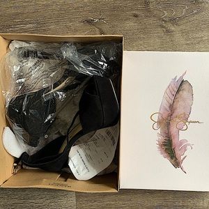 Jessica Simpson 6.5 size